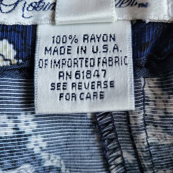 Vintage Robin Sinkler High Waisted Pleated Blue Floral Tapered Lightweight Pants - Picture 15 of 16